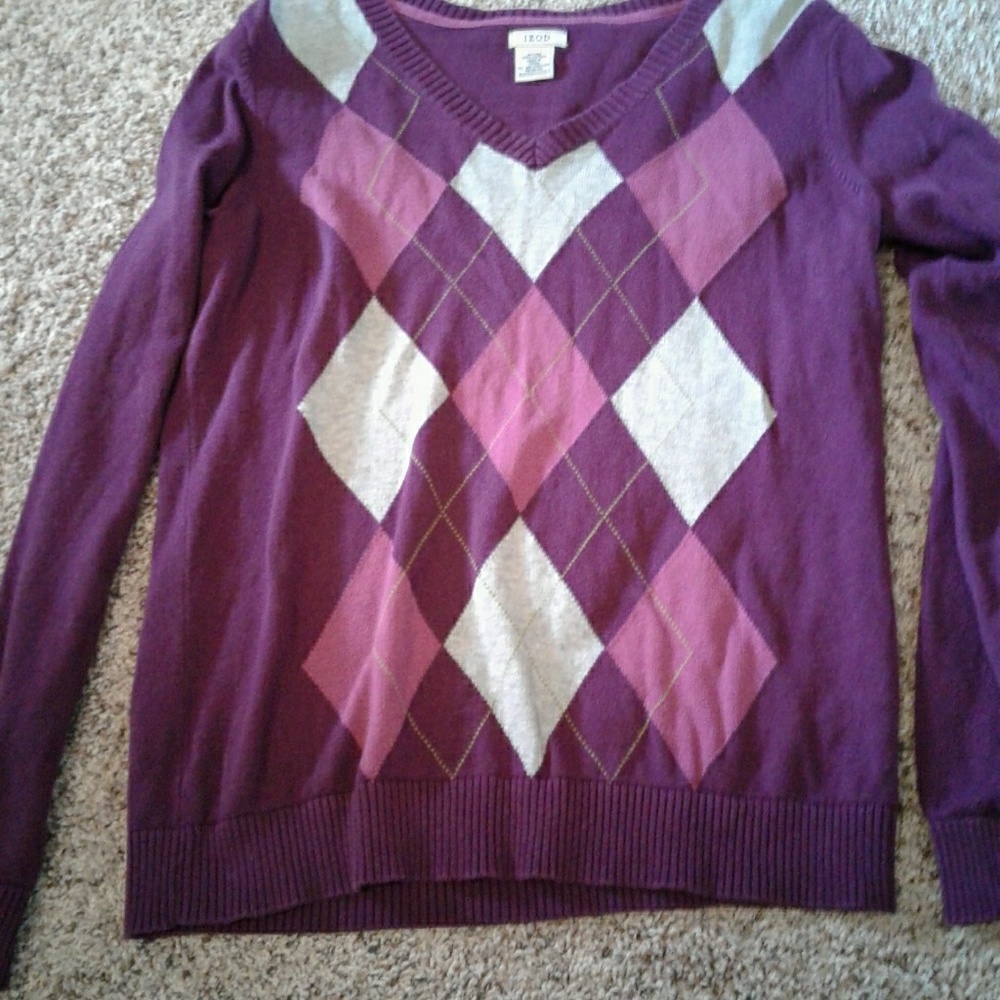 IZOD sweater